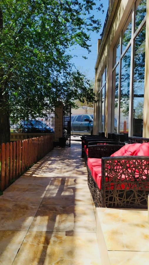 Lucky Fox Hotel Atyrau Ngoại thất bức ảnh